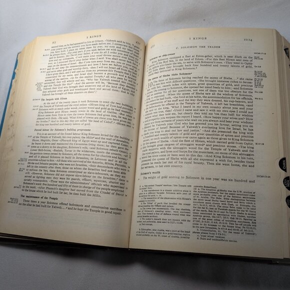 The Jerusalem Bible Standard Edition 1966 Darton Longman & Todd Blue Cover - Picture 5 of 16